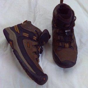 Hiking Boot